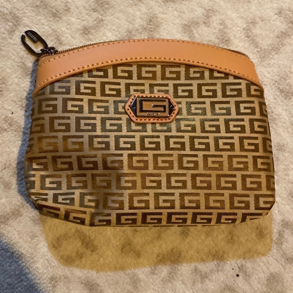 GLITZY Cosmetic Pouch